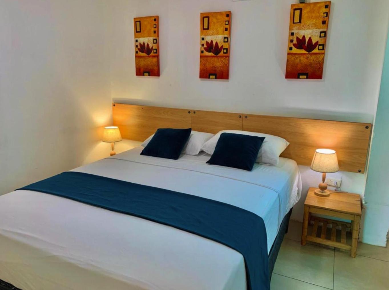 Hotel Casa Latina มันตา ภายนอก รูปภาพ