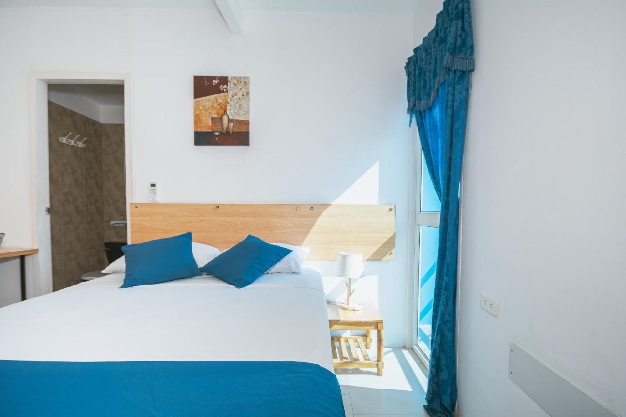 Hotel Casa Latina มันตา ภายนอก รูปภาพ